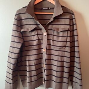 Women’s green Striped Sweater